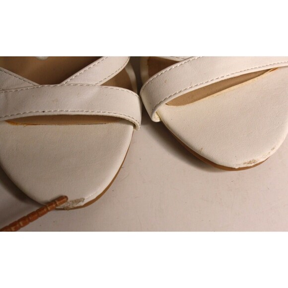 Charlotte Russe Women's White Leather Strappy Lace Sandals US Size 10 - Picture 5 of 7